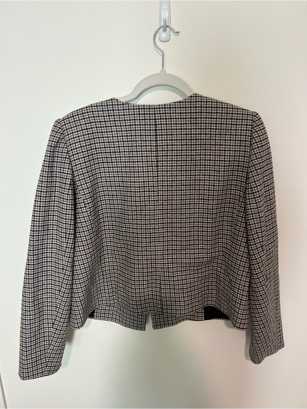 NWT Ann Taylor Cropped Plaid Double Breasted Jacket Gold Hardwear Size 4 - Picture 8 of 8